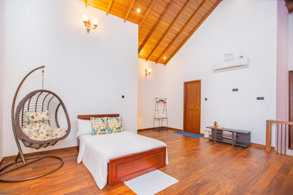 Garden & Pool View Room